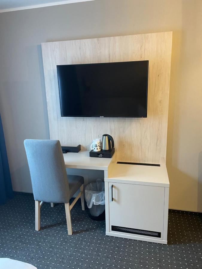Hotel Restaurant Mirena Marl Kültér fotó