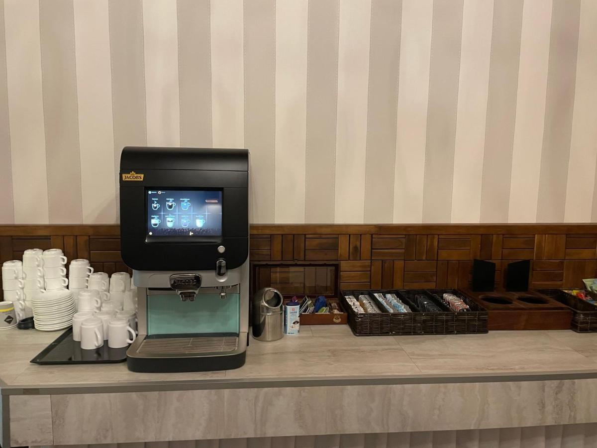 Hotel Restaurant Mirena Marl Kültér fotó