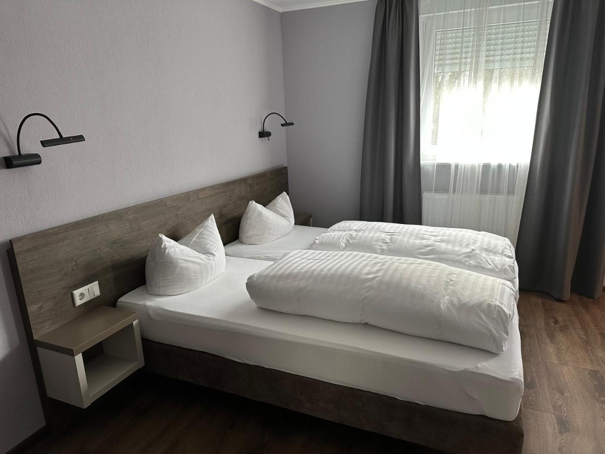 Hotel Restaurant Mirena Marl Kültér fotó